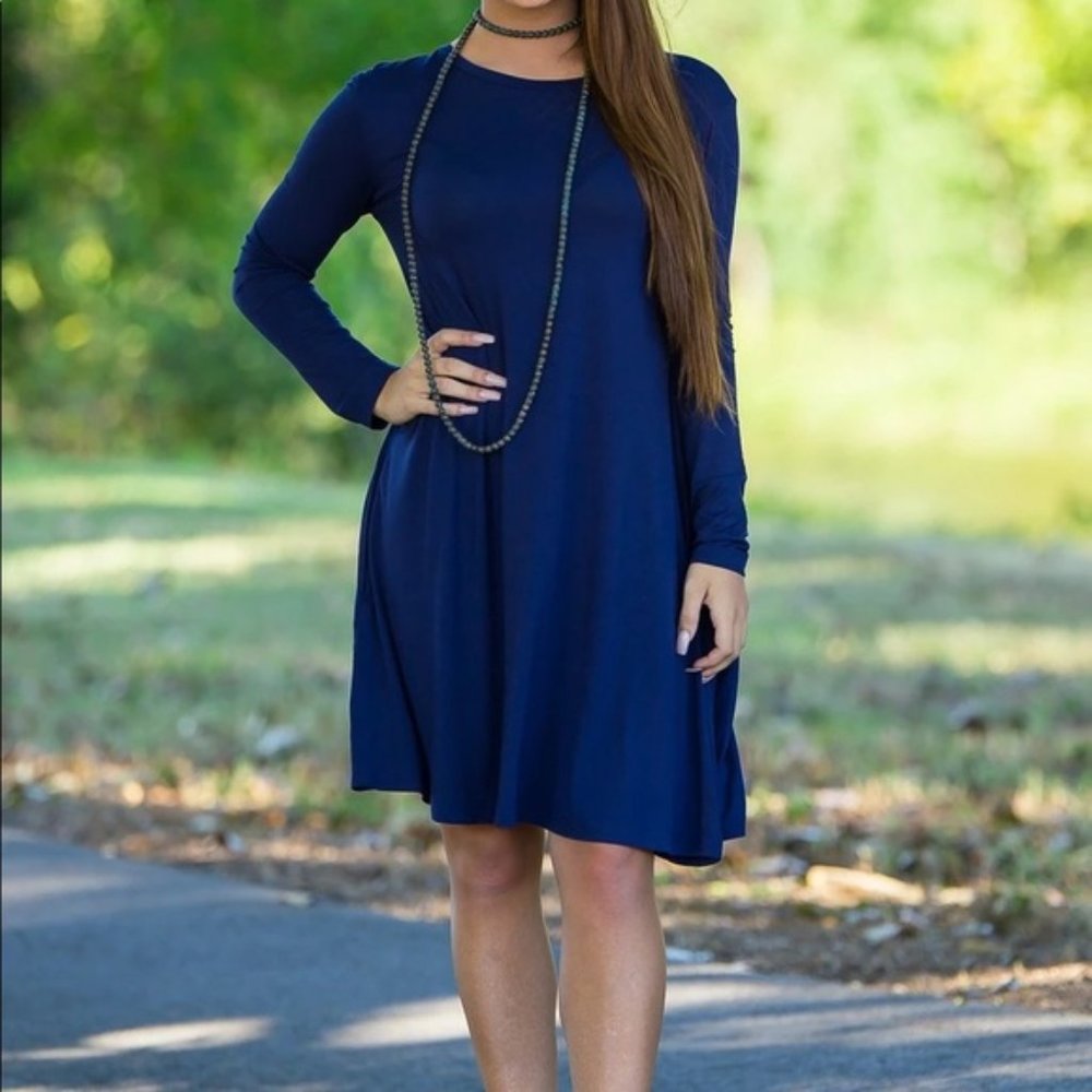 NWT PIKO Long Sleeve Shift Dress - Navy